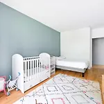 Veeve - Eiffel Abode